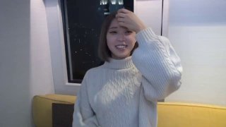 FC2PPV-3079074 【無修正】【子役】「芸能界に未練があって...」大学生になった元人気子役。自己顕示欲と性欲の狭間でAV出演を決意。演技なしのガチハメ撮り、後悔涙目黒歴史！